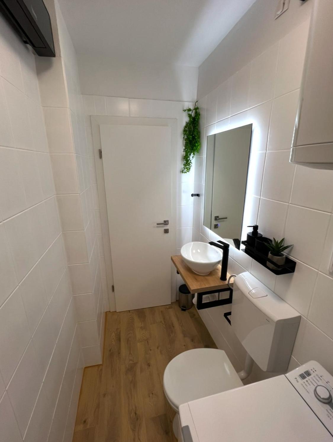 Apartmani Ivelic Supetar Exterior photo